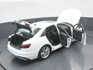 Audi A4 2024 AWD quattro S line Premium Plus 45 TFSI 4dr Sedan