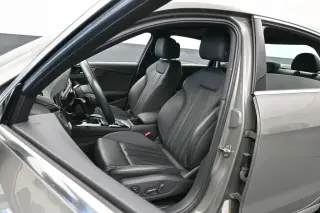 Audi A4 2024 AWD quattro S line Premium Plus 45 TFSI 4dr Sedan