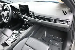 Audi A4 2024 AWD quattro S line Premium Plus 45 TFSI 4dr Sedan