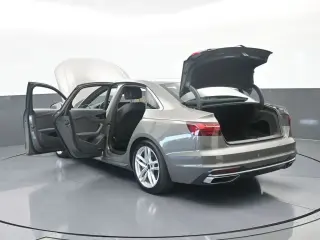 Audi A4 2024 AWD quattro S line Premium Plus 45 TFSI 4dr Sedan