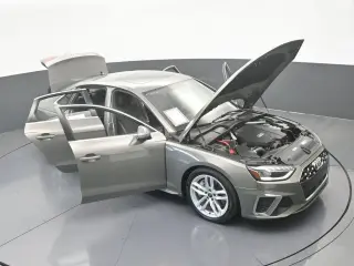 Audi A4 2024 AWD quattro S line Premium Plus 45 TFSI 4dr Sedan
