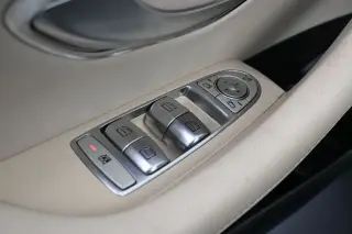Mercedes-Benz E-Class 2019 E 300 4dr Sedan