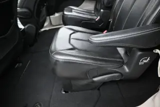 Chrysler Pacifica 2023 Touring L 4dr Mini-Van