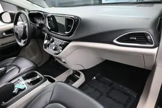 Chrysler Pacifica 2023 Touring L 4dr Mini-Van