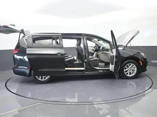 Chrysler Pacifica 2023 Touring L 4dr Mini-Van