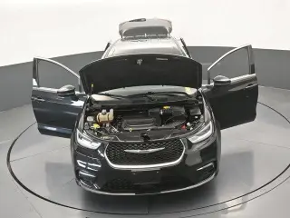 Chrysler Pacifica 2023 Touring L 4dr Mini-Van