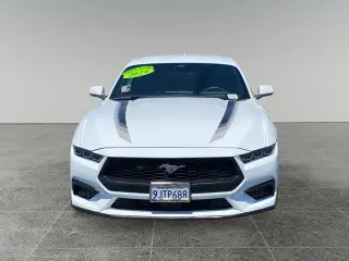 Ford Mustang 2024 EcoBoost 2dr Fastback