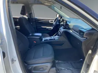 Ford Explorer 2023 XLT 4dr SUV