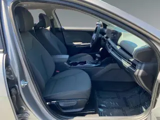 Kia K4 2025 LX 4dr Sedan
