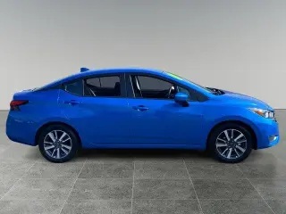 Nissan Versa 2023 SV 4dr Sedan
