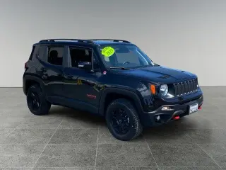 Jeep Renegade 2023 4x4 Trailhawk 4dr SUV