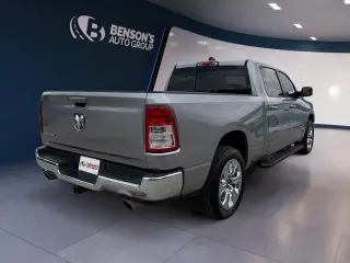 Ram 1500 2022 4x2 Big Horn 4dr Crew Cab 6.4 ft. SB Pickup