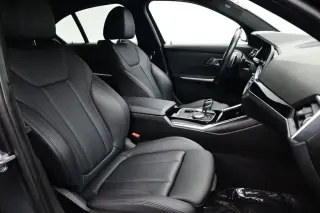 BMW 3 Series 2019 330i 4dr Sedan