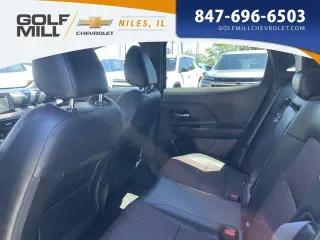Nissan Kicks 2025 AWD SR 4dr Crossover