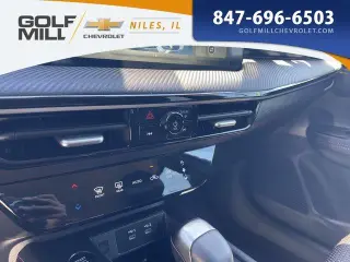 Nissan Kicks 2025 AWD SR 4dr Crossover