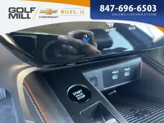 Nissan Kicks 2025 AWD SR 4dr Crossover