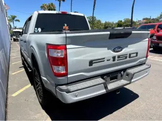 Ford F-150 2023 4x2 XL 4dr SuperCrew 5.5 ft. SB