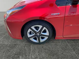 Toyota Prius 2017