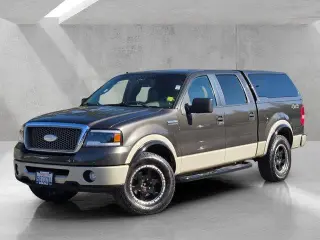 Ford F-150 2007 XLT 4dr SuperCrew 4WD Styleside 5.5 ft. SB