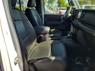 Jeep Wrangler 2023 4x4 Sahara 4dr SUV