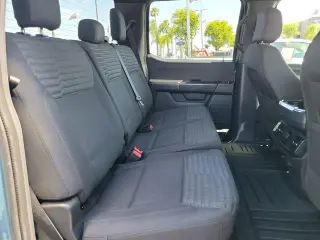 Ford F-150 2023 4x4 XL 4dr SuperCrew 5.5 ft. SB