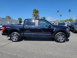 Ford F-150 2023 4x2 XL 4dr SuperCrew 5.5 ft. SB