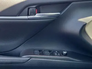 Toyota Camry Hybrid 2023 XLE 4dr Sedan