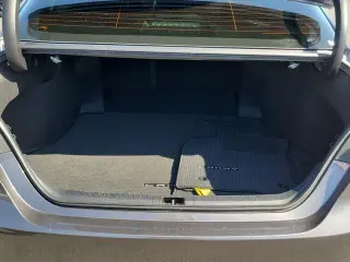 Toyota Camry Hybrid 2023 XLE 4dr Sedan