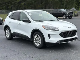 Ford Escape 2022 SE 4dr SUV