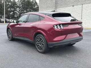 Ford Mustang Mach-E 2025 AWD Premium 4dr SUV