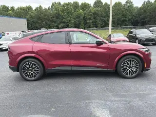 Ford Mustang Mach-E 2025 AWD Premium 4dr SUV