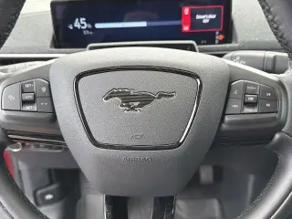 Ford Mustang Mach-E 2025 AWD Premium 4dr SUV