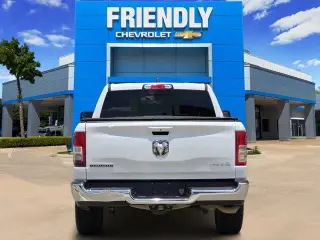 Ram 1500 2022 4x4 Big Horn 4dr Crew Cab 5.6 ft. SB Pickup
