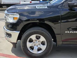 Ram 1500 2023 4x4 Big Horn 4dr Crew Cab 5.6 ft. SB Pickup