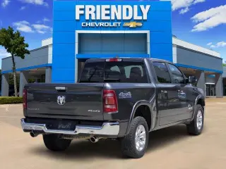Ram 1500 2021 4x4 Laramie 4dr Crew Cab 5.6 ft. SB Pickup