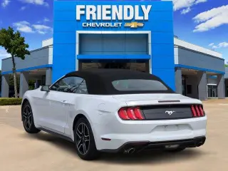 Ford Mustang 2023 EcoBoost 2dr Convertible