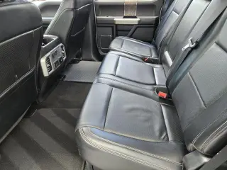 Ford F-250 Super Duty 2019 4x4 King Ranch 4dr Crew Cab 6.8 ft. SB Pickup