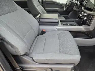 Ford F-150 2024 4x4 XLT 4dr SuperCrew 5.5 ft. SB