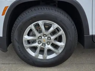Chevrolet Traverse 2023 LS 4dr SUV w/1LS