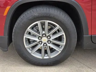 Chevrolet Traverse 2023 4x4 LT Cloth 4dr SUV