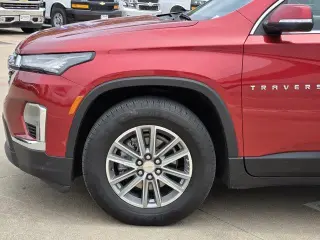 Chevrolet Traverse 2023 4x4 LT Cloth 4dr SUV