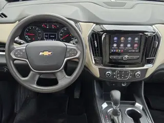 Chevrolet Traverse 2023 4x4 LS 4dr SUV w/1LS
