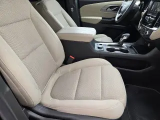 Chevrolet Traverse 2023 4x4 LS 4dr SUV w/1LS