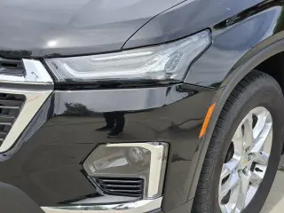 Chevrolet Traverse 2023 4x4 LS 4dr SUV w/1LS