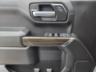 Chevrolet Silverado 1500 2019 4x2 LT 4dr Crew Cab 5.8 ft. SB