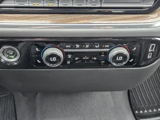 Chevrolet Silverado 1500 2023 4x4 LT 4dr Crew Cab 5.8 ft. SB w/2FL