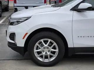Chevrolet Equinox 2024 4x4 LT 4dr SUV w/1LT