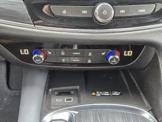Buick Enclave 2023 Essence 4dr Crossover