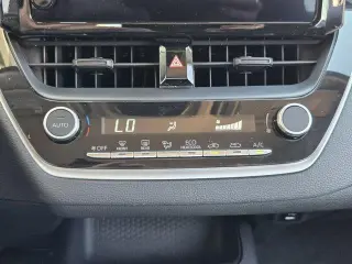 Toyota Corolla 2024 LE 4dr Sedan