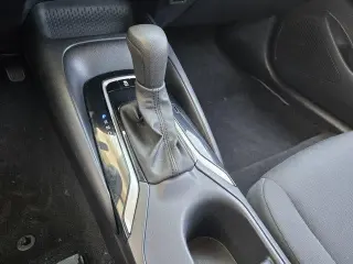 Toyota Corolla 2024 LE 4dr Sedan
